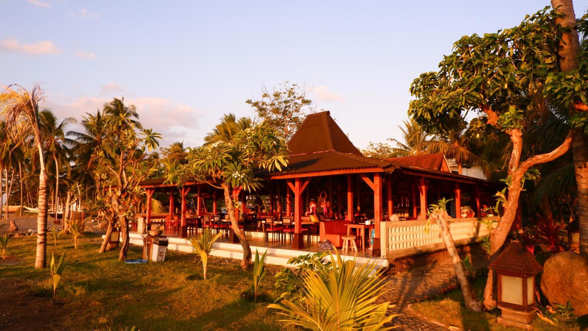 Mina Tanjung Hotel Εξωτερικό φωτογραφία